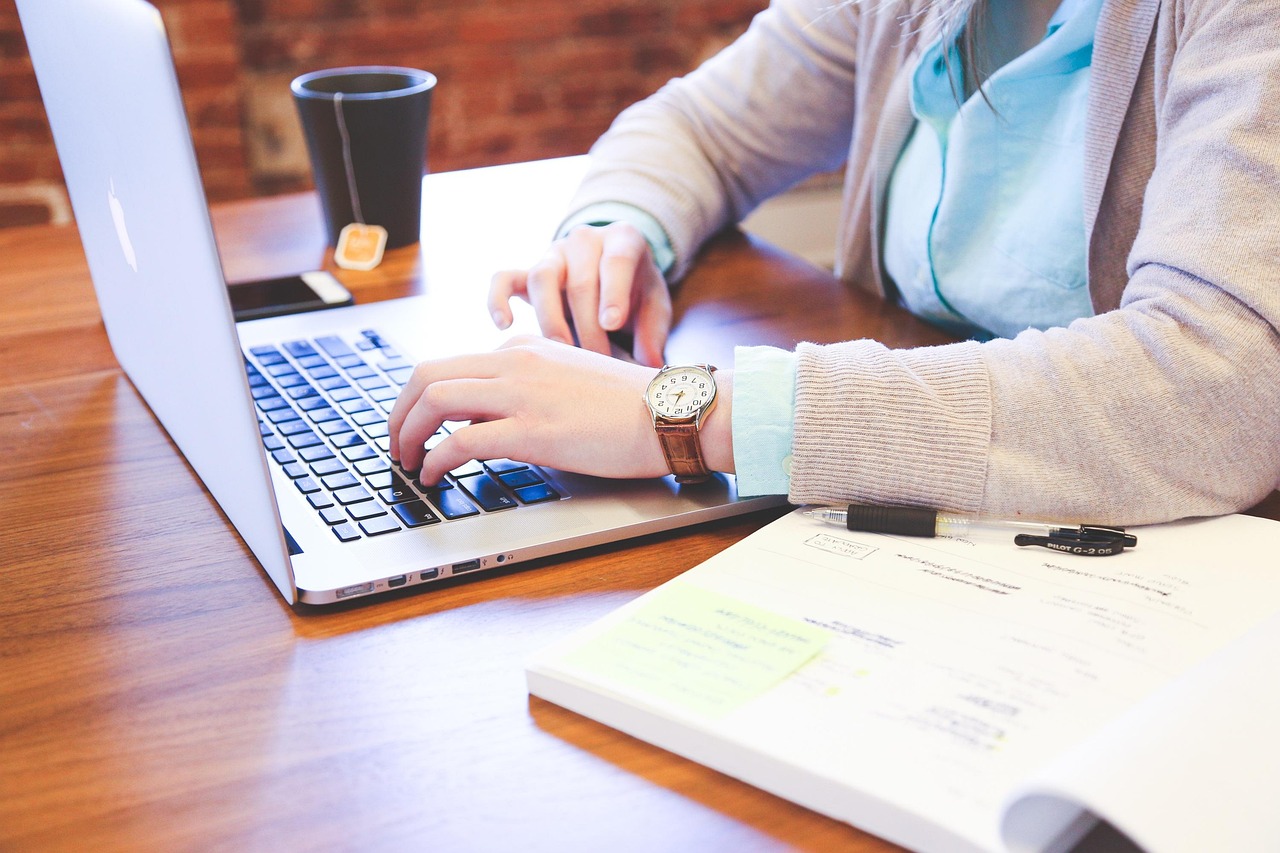 Say Goodbye to Email Attachments: How TossDrive Streamlines File Collection